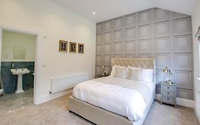 The Kings Arms Rooms